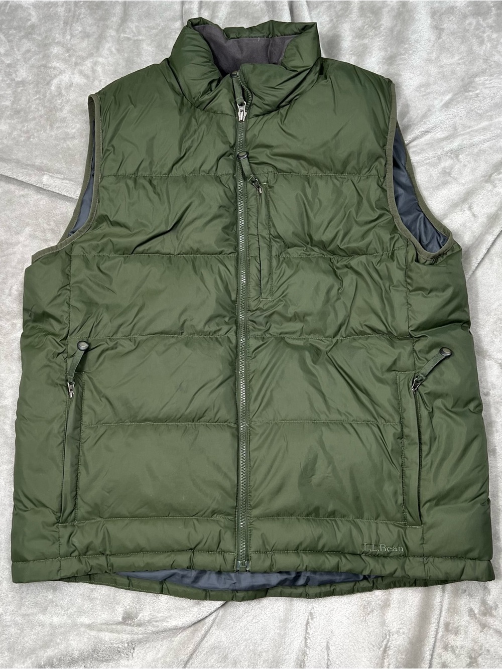 LL Bean Mountain Classic Down Puffer Vest Mens LT Green Full Zip Goose Outdoors